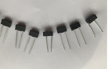 方形慢斷保險絲